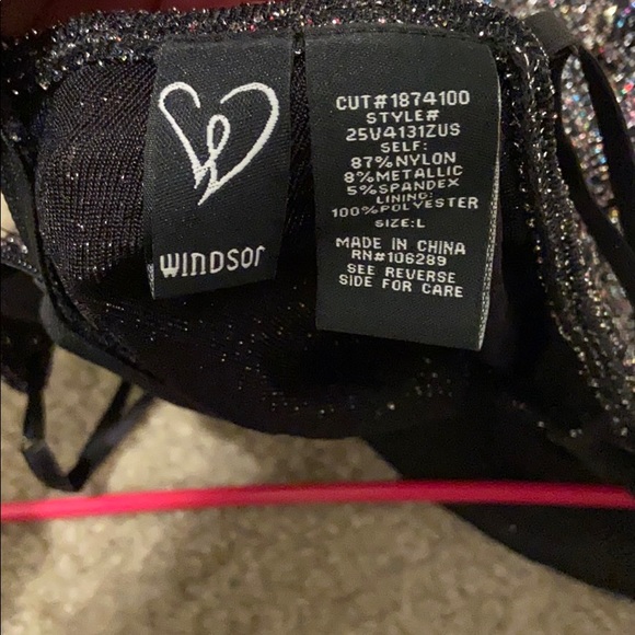 Windsor party dress - Picture 3 of 4